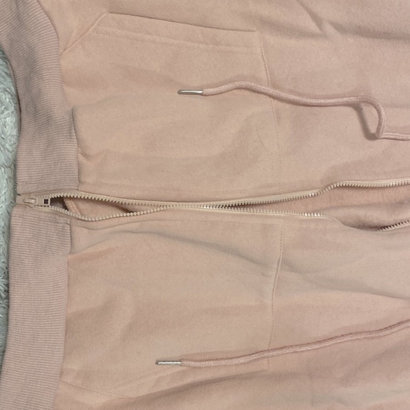 Light pink oversized cropped hoodie in size small. - Picture 3 of 3